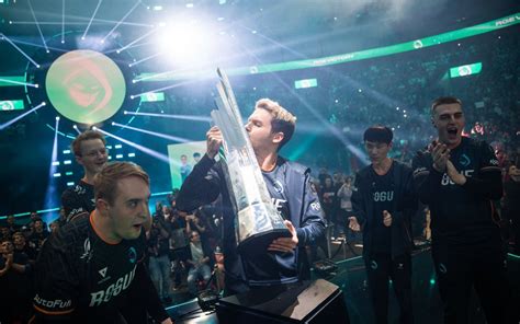lec lolpedia|lec lol 2023.